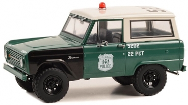85581  1967 Ford Bronco - New York City Police Department (NYPD) 1:24