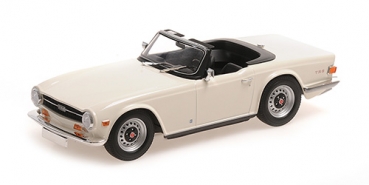 155132035 TRIUMPH TR6 – 1969- WHITE (LHD) 1:18