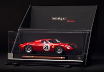 M5902 Ferrari 250 LM  Winner 24 Hours of Le Mans 1965 #21 driven by M.GREGORY/J.RINDT 1:18
