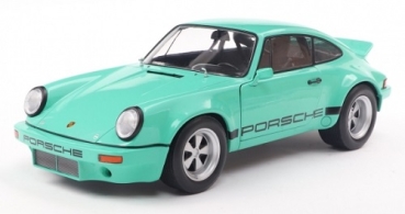 421186437	Porsche 911 IROC 1974 mint green	1:18