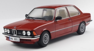 421186492	BMW 323I (E21) 1980 dark red	1:18