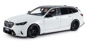 421186551 BMW M5 Touring (G99) 2025 alpine white 1:18