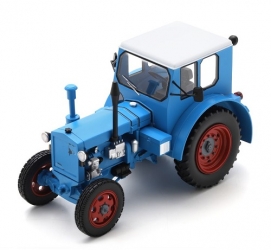 450930200 IFA RS-01 Pionier blau geschlossene Kabine 1:32