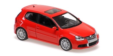 940054500	VOLKSWAGEN GOLF R32 – 2005 – RED	1:43