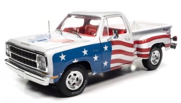 AW310 Dodge Stepside Patriotic Pickup 1980  1:18