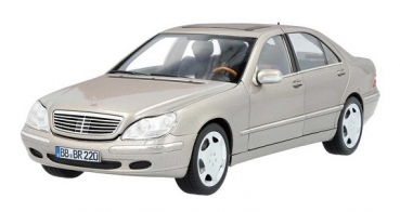 B66040660 Mercedes-Benz S600 (V220) 2005 cubanit silver  1:18