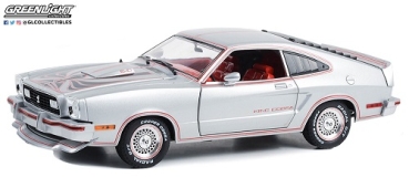13670	1978 Ford Mustang II King Cobra - Silver Metallic with Red and Black Stripes	1:18