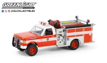 30502	1987 Ford F-350 Mini Pumper Fire Truck FDNY (The Official Fire Department City of New York)	1:64