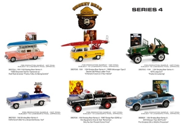 38070 Smokey Bear Series 4 (Assortment of 6 pcs) 1:64