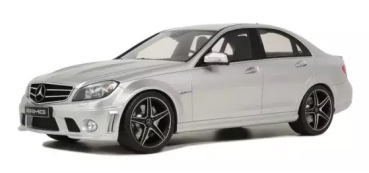 GT462	Mercedes-Benz C63 AMG Silver	1:18