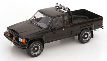 KK181565 Toyota Truck Xtra Cab 4x4 (Hilux) Zurück in die Zukunft II 1985 1:18