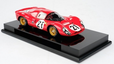 M5933 Ferrari 330 P4 #21 2nd 24h LeMans 1967 Driven by: Scarfiotti, Parkes 1:18