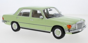 MCG18181 Mercedes 280 S (W116) 1972 light green 1:18