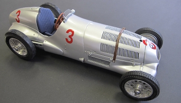 M115 Mercedes- Benz W125 GP Donington 1937 #3 von Brauchitsch, Limited Edition 1000 pcs. 1:18