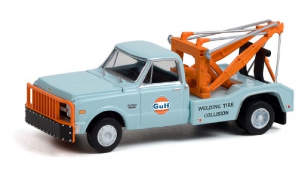 30275  1969 Chevrolet C-30 Dually Wrecker - Gulf Oil Welding Tire Collision 1:64