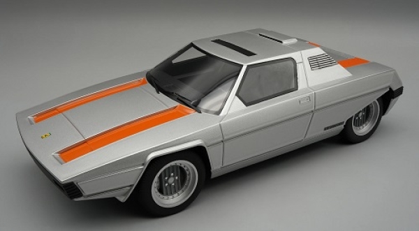 TM18180F	Ferrari 308 GT Bertone Rainbow 1976 metallic silver/orange,  Bertone 1st Maquette	1:18